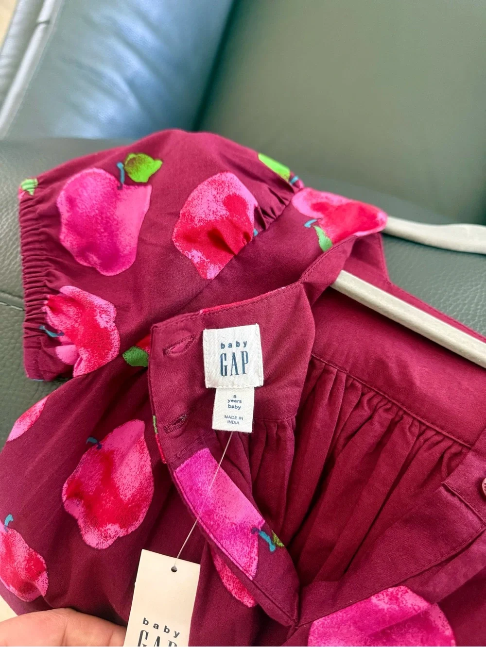 NWT GAP Girl Dress (Size 5 years)